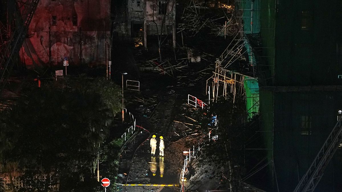 Hong Kong fire toll hits 146, residents demand independent inquiry into mishap Hong Kong fire toll hits 146, residents demand independent inquiry into mishap