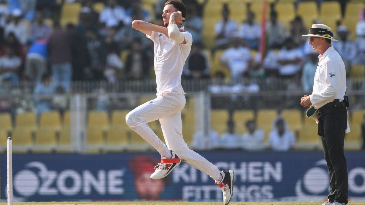 India vs South Africa LIVE Score 2nd Test Day 3: India all-out for 201, South Africa don't enforce follow-on India vs South Africa LIVE Score 2nd Test Day 3: India all-out for 201, South Africa don't enforce follow-on