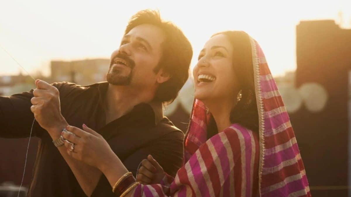 HAQ Box-Office Day 2: Emraan Hashmi and Yami Gautam's film jumps by 91%, collects an impressive Rs 3.35 crore on Saturday HAQ Box-Office Day 2: Emraan Hashmi and Yami Gautam's film jumps by 91%, collects an impressive Rs 3.35 crore on Saturday