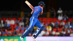 Australia vs India LIVE Score 4th T20 at Queensland: Dube departs after brief stay, Gill plays anchor's role