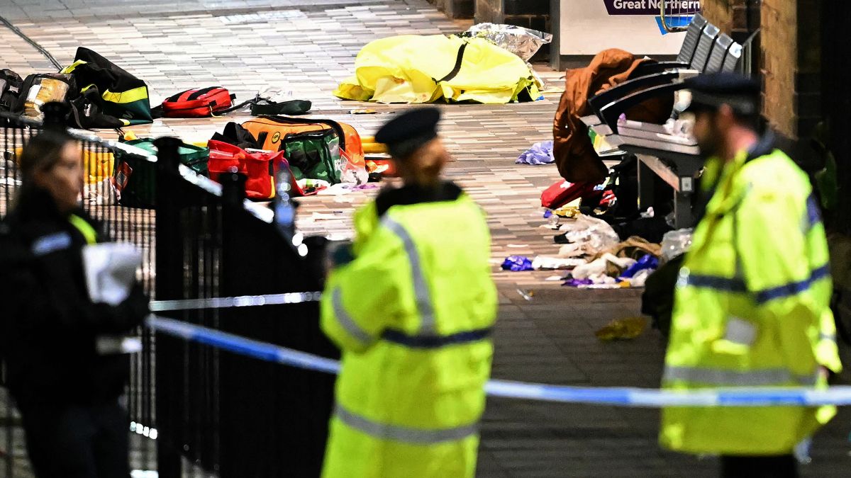 ‘Kill me, kill me’. Who’s the 32-year-old suspect in the UK train stabbings? ‘Kill me, kill me’. Who’s the 32-year-old suspect in the UK train stabbings?