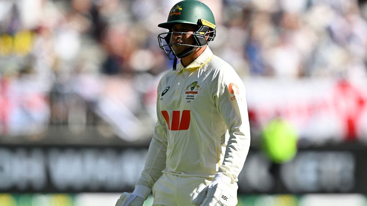 Usman Khawaja faces fans' ire after back issue stops him from opening: 'He's been a liability for most of the last 3 years' Usman Khawaja faces fans' ire after back issue stops him from opening: 'He's been a liability for most of the last 3 years'