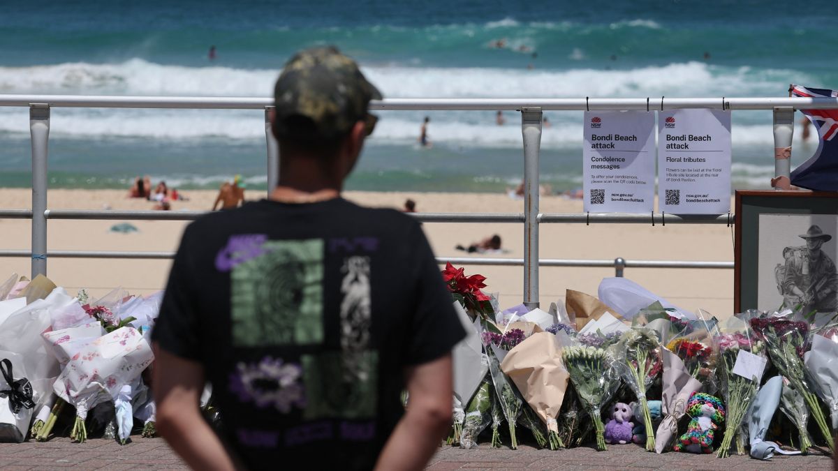 Philippine police probe the Davao City stay of Bondi Beach shooting suspects as links and motives come under scrutiny. Philippine police probe the Davao City stay of Bondi Beach shooting suspects as links and motives come under scrutiny.