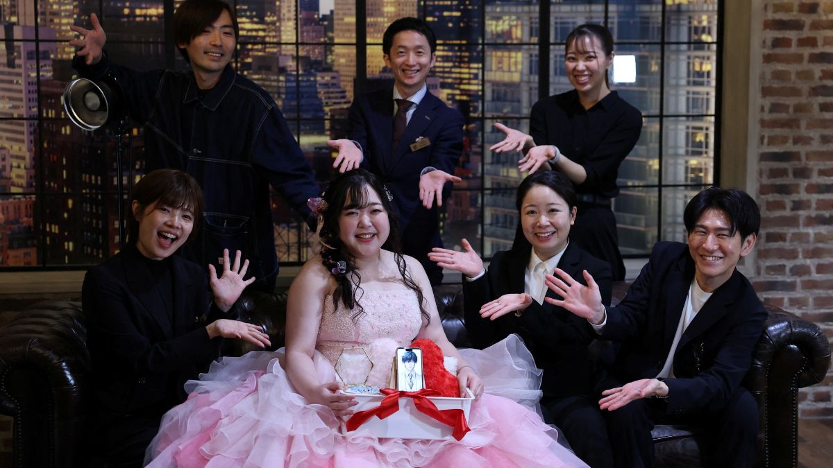 Japan woman ‘marries’ virtual partner: Why growing number of humans are saying ‘I do’ to AI Japan woman ‘marries’ virtual partner: Why growing number of humans are saying ‘I do’ to AI