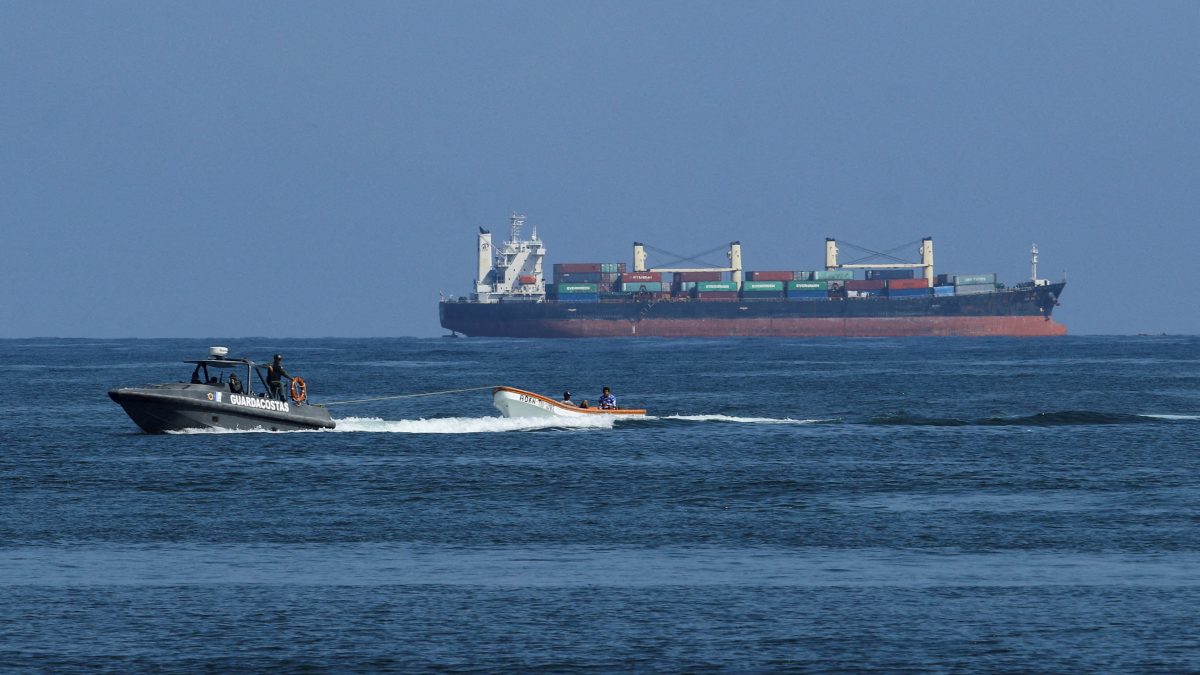 A coast guard boat of the Venezuelan Navy operates off the Caribbean coast in Puerto Cabello, Venezuela. File photo/Reuters A coast guard boat of the Venezuelan Navy operates off the Caribbean coast in Puerto Cabello, Venezuela. File photo/Reuters