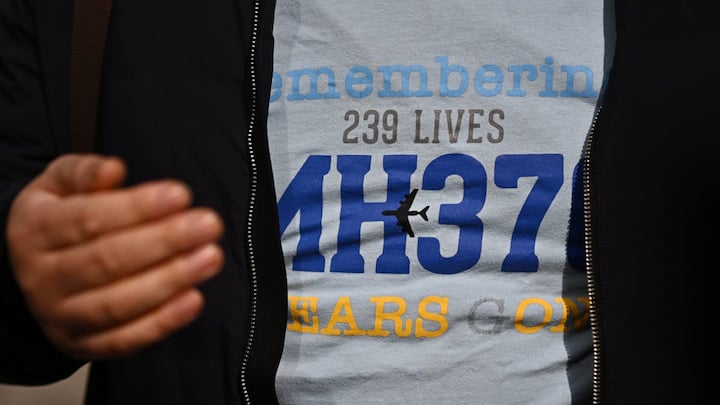 Chinese court orders $3.3 million in compensation to families of missing MH370 passengers