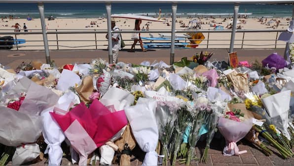 Bondi Beach shooting triggers top-to-bottom audit of Australian intelligence