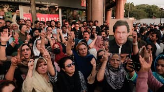 Supporters of jailed former Prime Minister Imran Khan's Pakistan Tehreek-e-Insaf (PTI) party chant slogans during a protest over concerns about their leader's health in Karachi, Pakistan, on November 28, 2025. (Photo: Akhtar Soomro/Reuters)