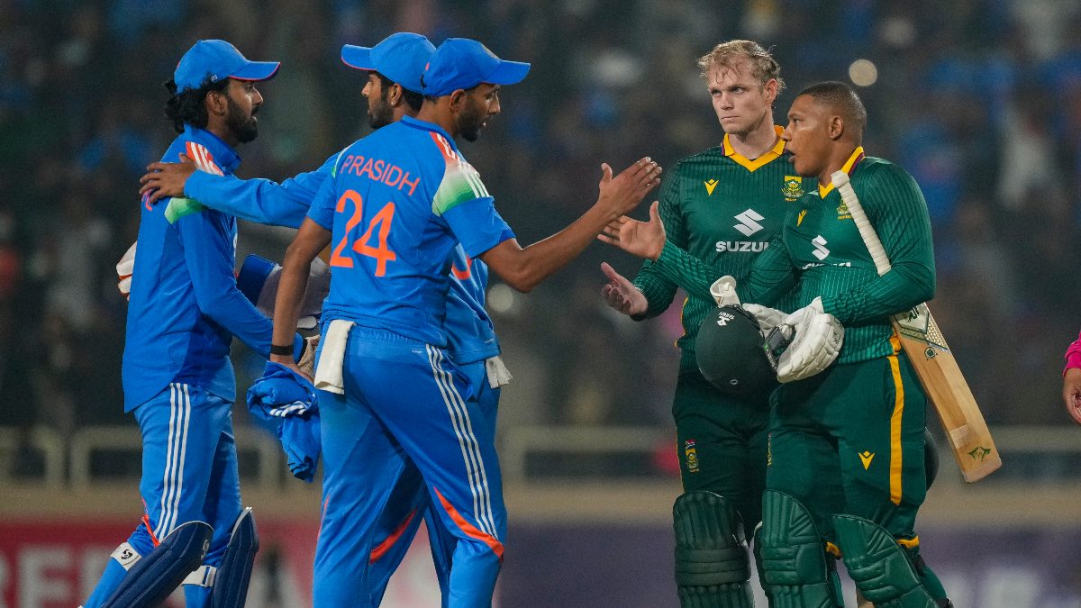 India vs South Africa LIVE Score 2nd ODI at Raipur: Fans hope for another Kohli classic as IND eye series win India vs South Africa LIVE Score 2nd ODI at Raipur: Fans hope for another Kohli classic as IND eye series win
