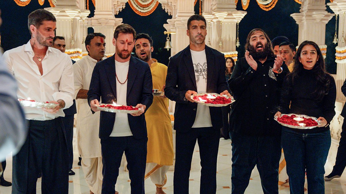 Watch: Messi performs puja with Anant Ambani during his Vantara visit Watch: Messi performs puja with Anant Ambani during his Vantara visit
