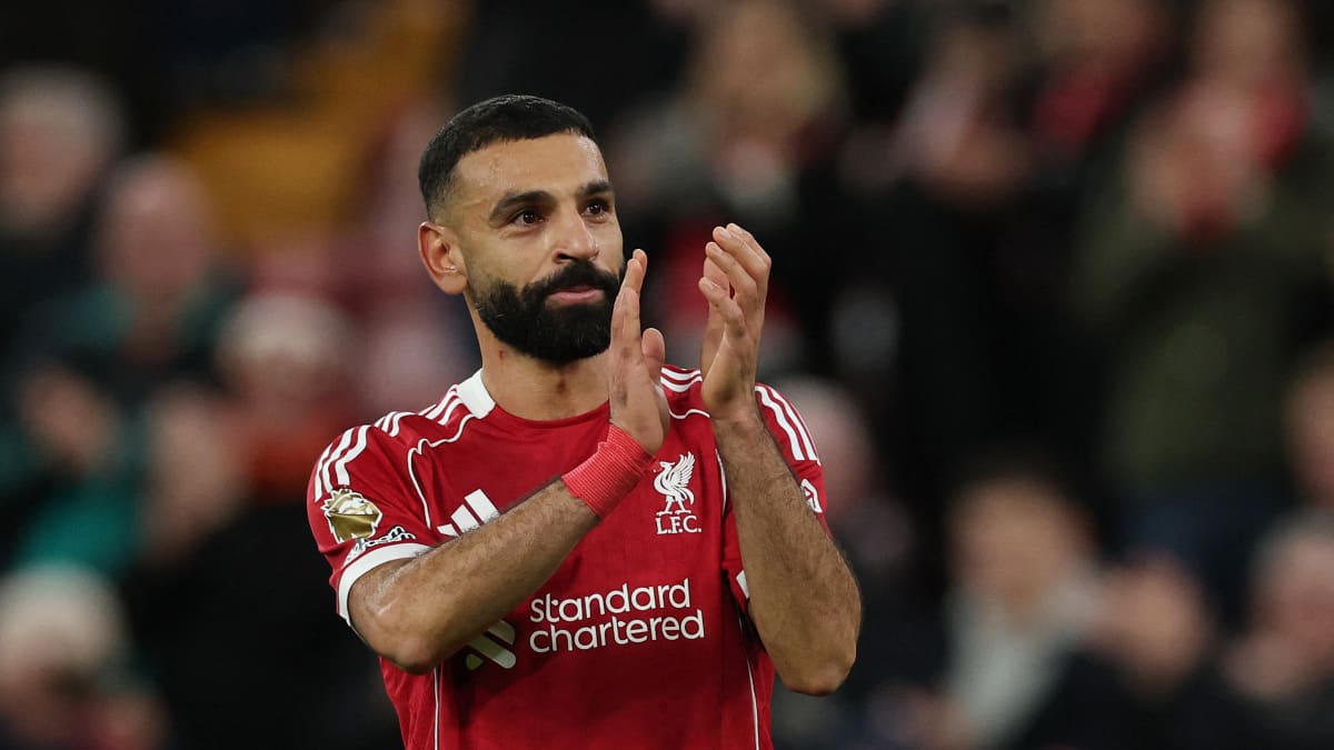 Anfield's standing ovation for Salah during Liverpool's victory