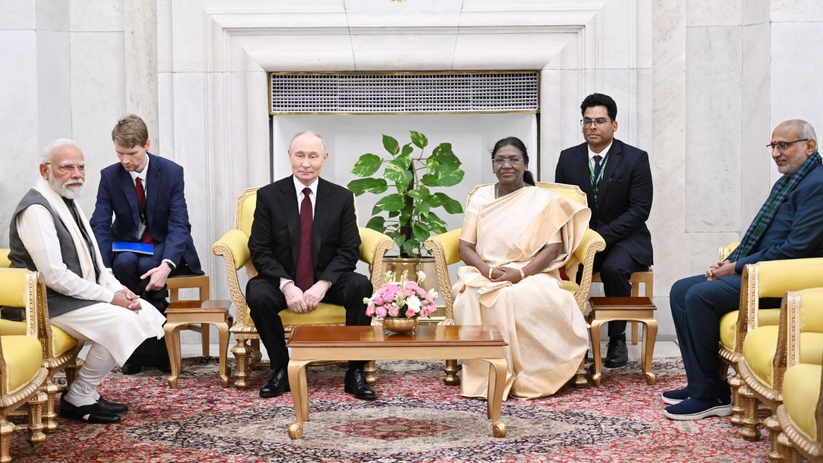 Putin India Visit LIVE Updates: President Putin departs for Russia after concluding 2-day state visit to India