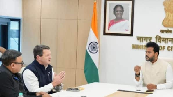 Govt orders 10 per cent cut in IndiGo routes as CEO meets aviation minister