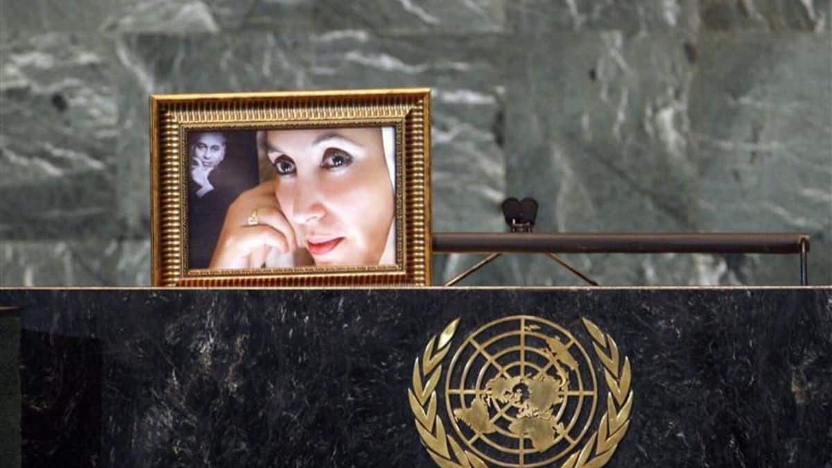 Benazir Bhutto Assassinated in Pakistan