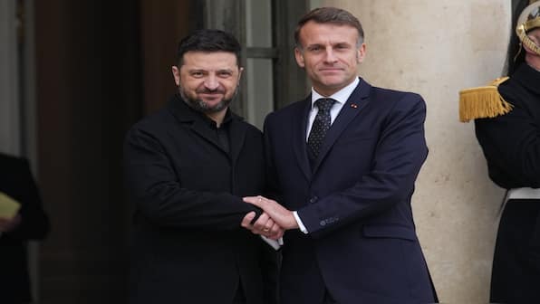Ukraine peace must be 'truly durable', says Zelenskyy after talks with Macron