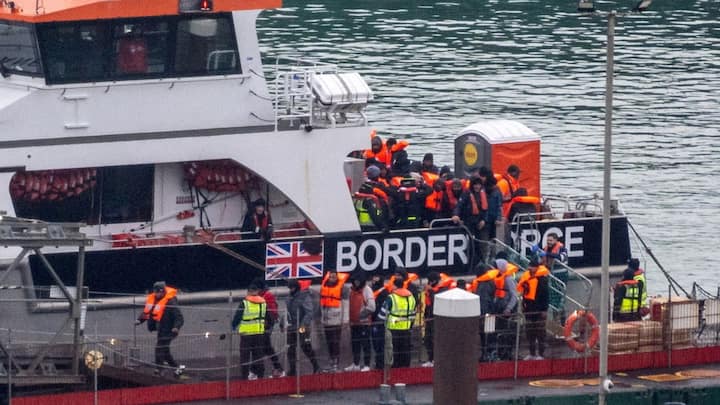 UK police to get powers to search illegal migrants’ coats and mouths for phones, SIM cards at ports Firstpost Image