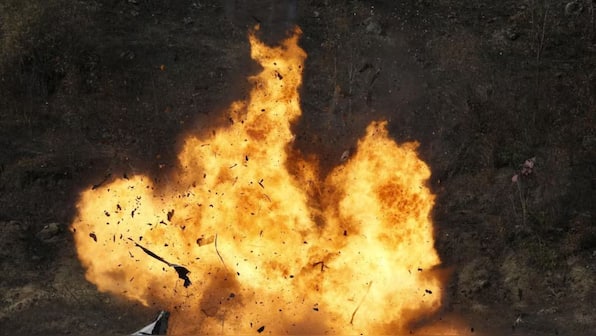 Vehicle explosion outside Michoacan police station kills 3, injures 6 in Mexico