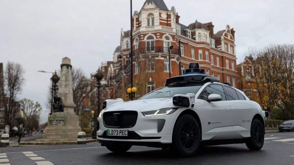 Waymo's Self-Driving Cars Adopt Aggressive Driving Style