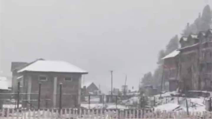 Snowfall, rain, fog: North India shivers, mercury plunges to -1.5 degrees in Sonmarg