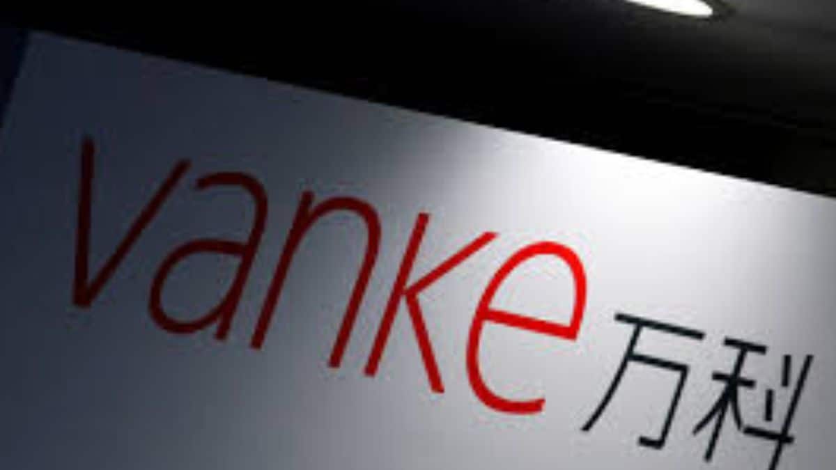 China Vanke crisis: Creditors vote as countdown to default deadline enters critical hours