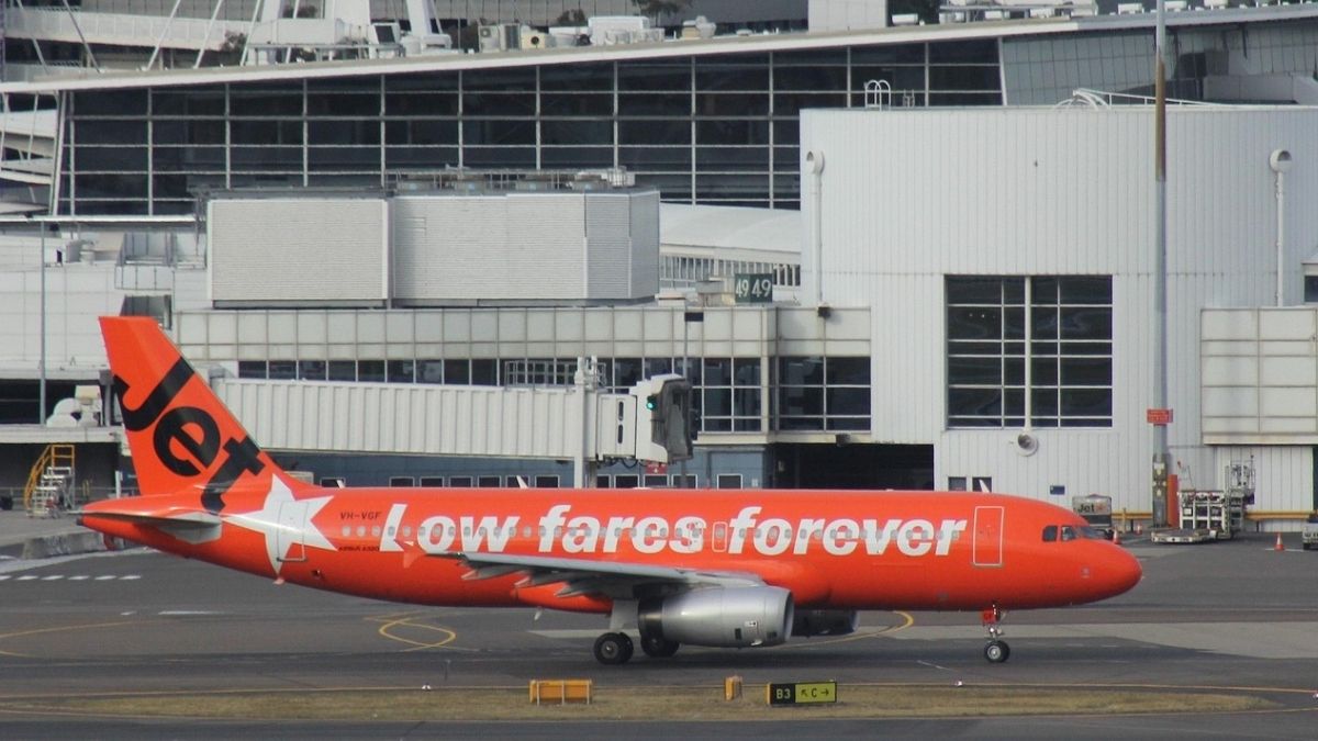 Top 5 budget travel tips to swear by in 2026: Here's what global travel influencers suggest Top 5 budget travel tips to swear by in 2026: Here's what global travel influencers suggest