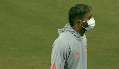 Hardik Pandya was seen wearing a mask due to hazardous air quality in Lucknow. Image: JioStar