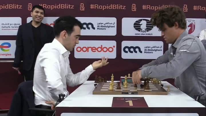 Magnus Carlsen knocks over pieces and loses on forfeit after another incident at World Blitz Championship - WATCH