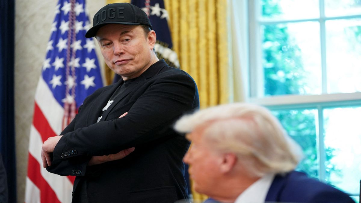 Elon Musk with his one-time close friend, US President Donald Trump. Musk revealed in the podcast that he tried to convince the US president on not to impose tariffs, but failed. File image/Reuters Elon Musk with his one-time close friend, US President Donald Trump. Musk revealed in the podcast that he tried to convince the US president on not to impose tariffs, but failed. File image/Reuters