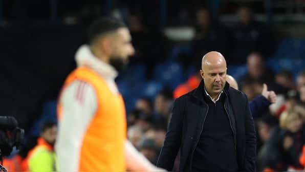 Arne Slot says he has 'no reason for not wanting Mo Salah to stay' at Liverpool