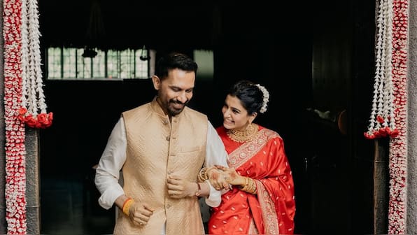 Samantha Ruth Prabhu ties the knot with 'The Family Man' director Raj Nidimoru, shares exclusive pictures from the wedding ceremony