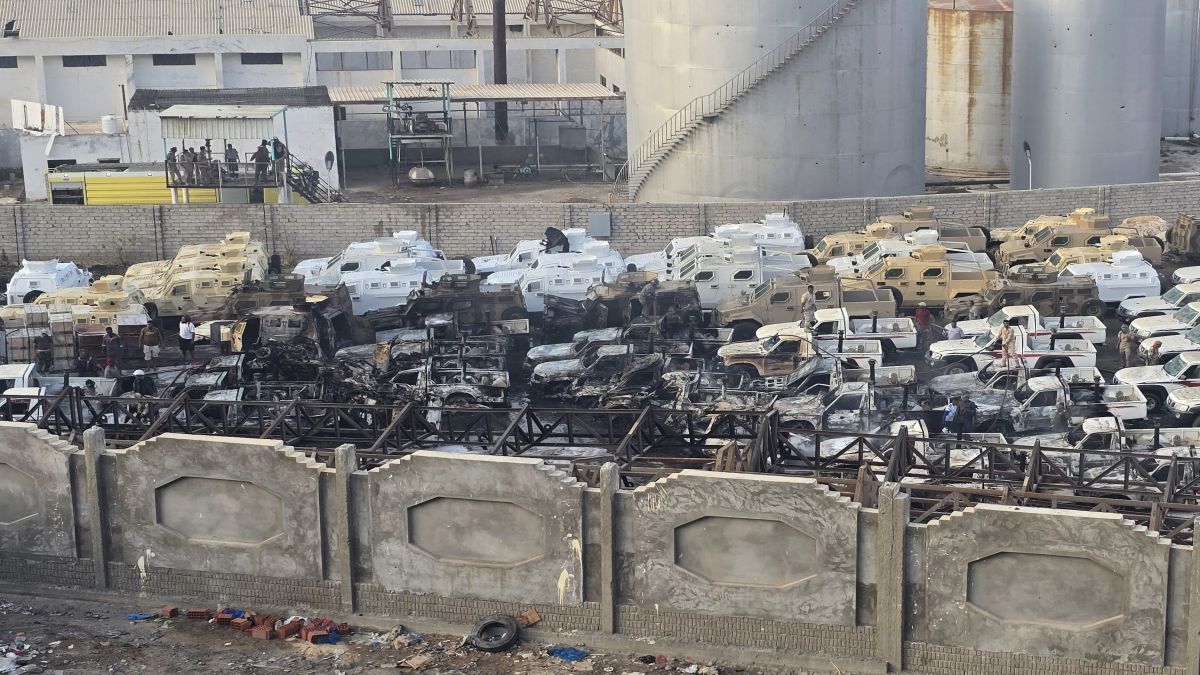 Why are tensions rising between Saudi Arabia and UAE amid Yemen conflict?