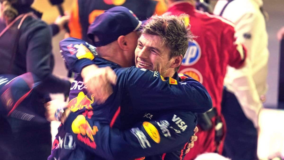 Qatar GP: McLaren's gamble backfires as Verstappen win sends F1 title fight to final race