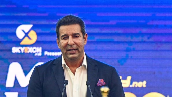 Wasim Akram says he gets 'bored watching IPL' as he praises PSL; Indian fans call out hypocrisy