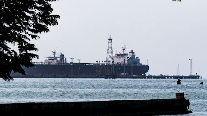 Valero, Phillips 66 buy Venezuelan crude cargoes under US deal with Caracas: Report Valero, Phillips 66 buy Venezuelan crude cargoes under US deal with Caracas: Report