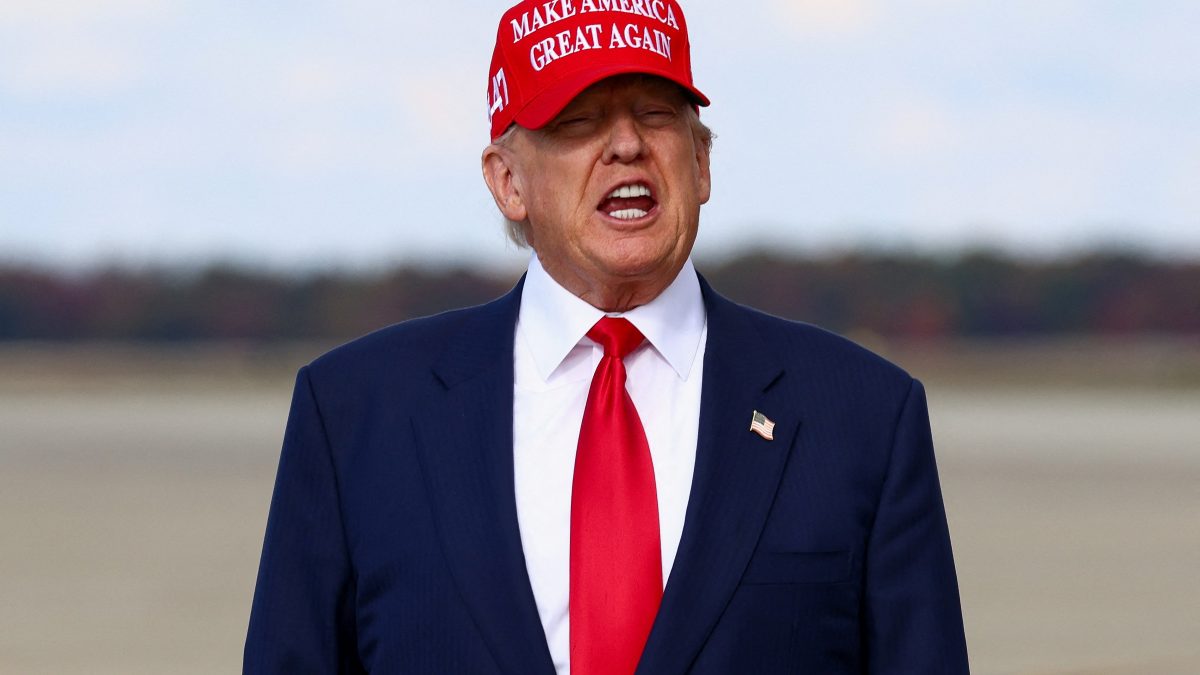 'International gangster': UK leader brands Trump a 'bully' and 'corrupt', warns US-UK ties at risk amid Greenland tensions. 'International gangster': UK leader brands Trump a 'bully' and 'corrupt', warns US-UK ties at risk amid Greenland tensions.