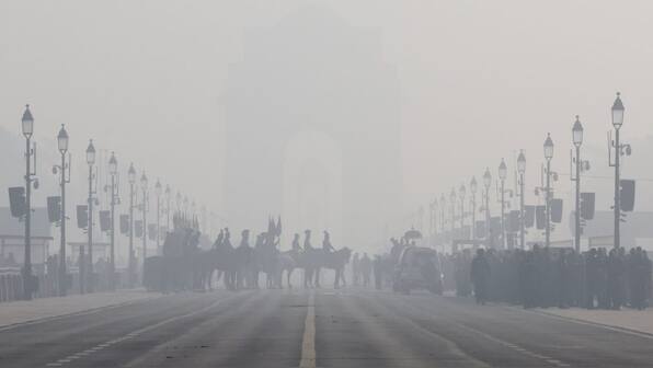 Delhi-NCR shivers, mercury dips to 3.6°C; IMD issues red alert for ‘very dense fog’