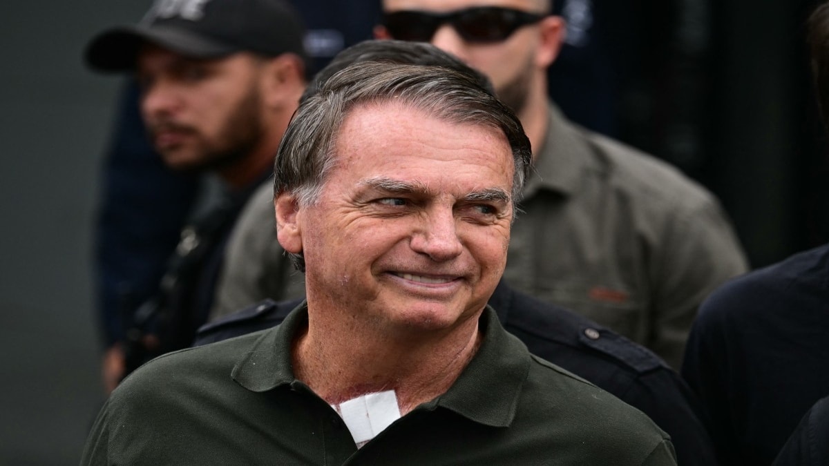 Brazil's Bolsonaro transferred to bigger prison to serve his sentence for orchestrating a failed coup