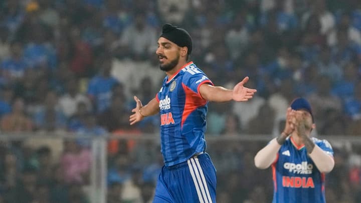 India vs New Zealand Highlights 5th T20 at Thiruvananthapuram: Men in Blue complete 4-1 series win with 46-run victory India vs New Zealand Highlights 5th T20 at Thiruvananthapuram: Men in Blue complete 4-1 series win with 46-run victory