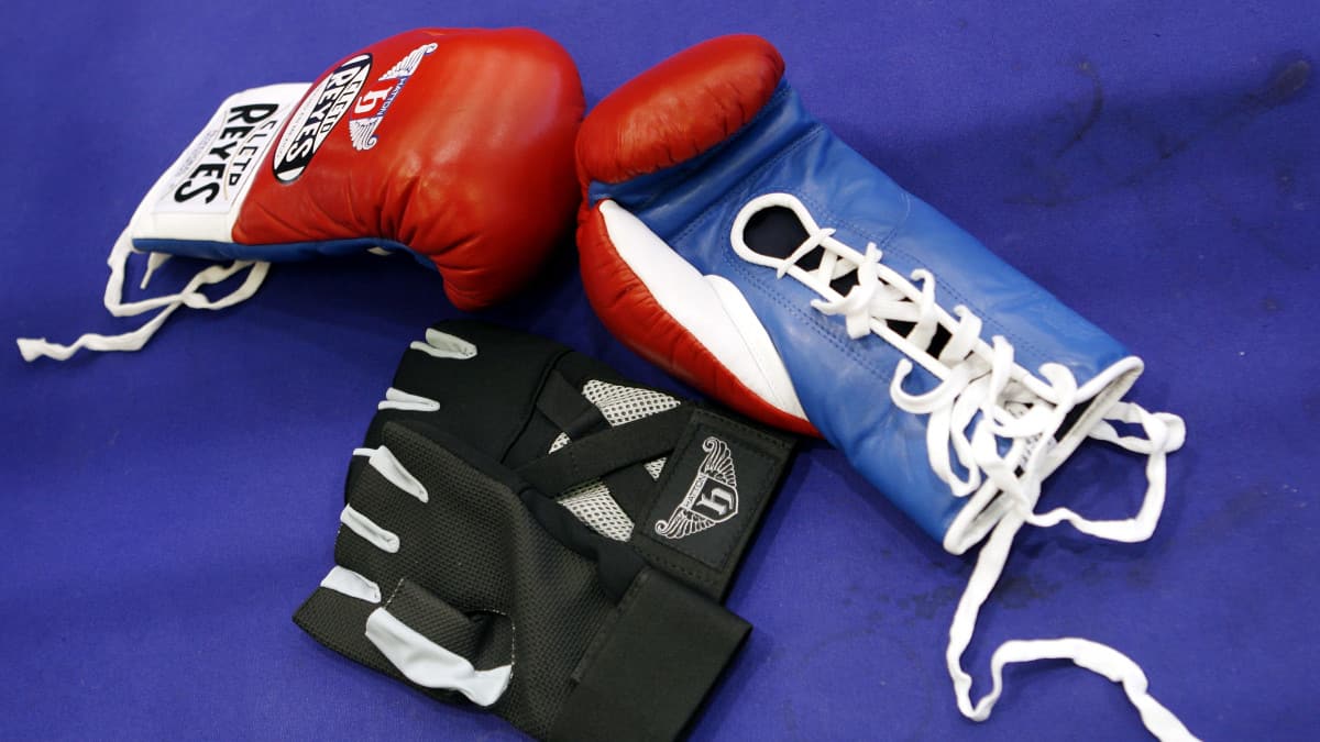 BFI orders review on refereeing at National Boxing Championships after Olympian Ashish Chaudhary's disqualification