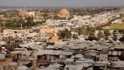 Displaced Palestinians shelter at a tent camp in Khan Younis, southern Gaza Strip, January 14, 2026. File Image/Reuters