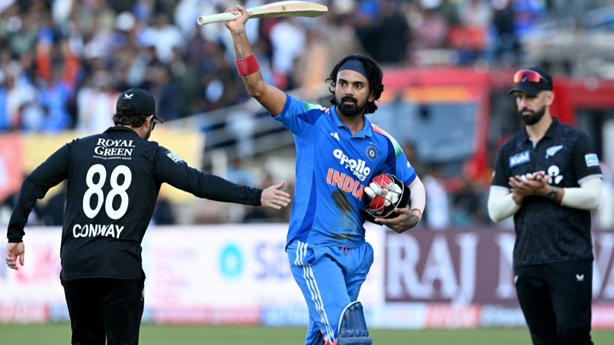 IND vs NZ Live Score 2nd ODI Updates: Rana sends Conway back to give India opening wicket IND vs NZ Live Score 2nd ODI Updates: Rana sends Conway back to give India opening wicket