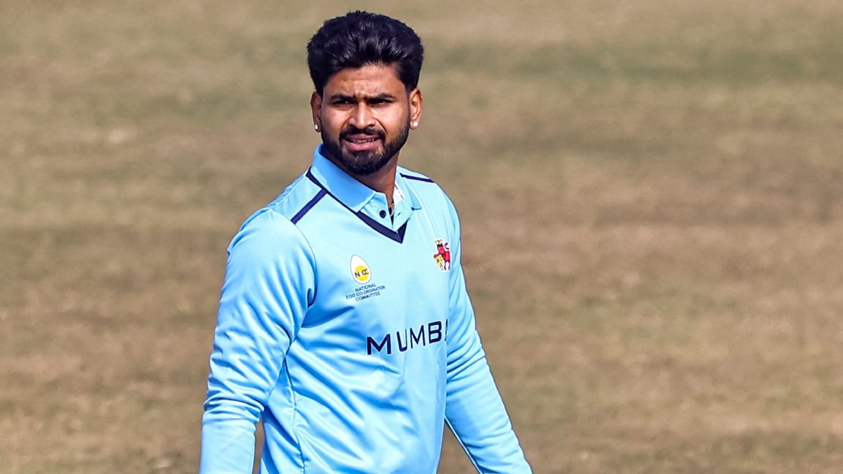 Mumbai's Shreyas Iyer during a warm-up session before the start of the Vijay Hazare Trophy 2025-26 cricket match between Mumbai and Himachal Pradesh, at Jaipuria Vidyalaya Ground, in Jaipur, Tuesday. PTI Mumbai's Shreyas Iyer during a warm-up session before the start of the Vijay Hazare Trophy 2025-26 cricket match between Mumbai and Himachal Pradesh, at Jaipuria Vidyalaya Ground, in Jaipur, Tuesday. PTI