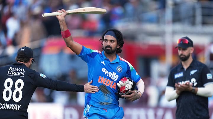 'The crisis man for India': Rahul showered with praise after fighting ton helps India post competitive total in Rajkot