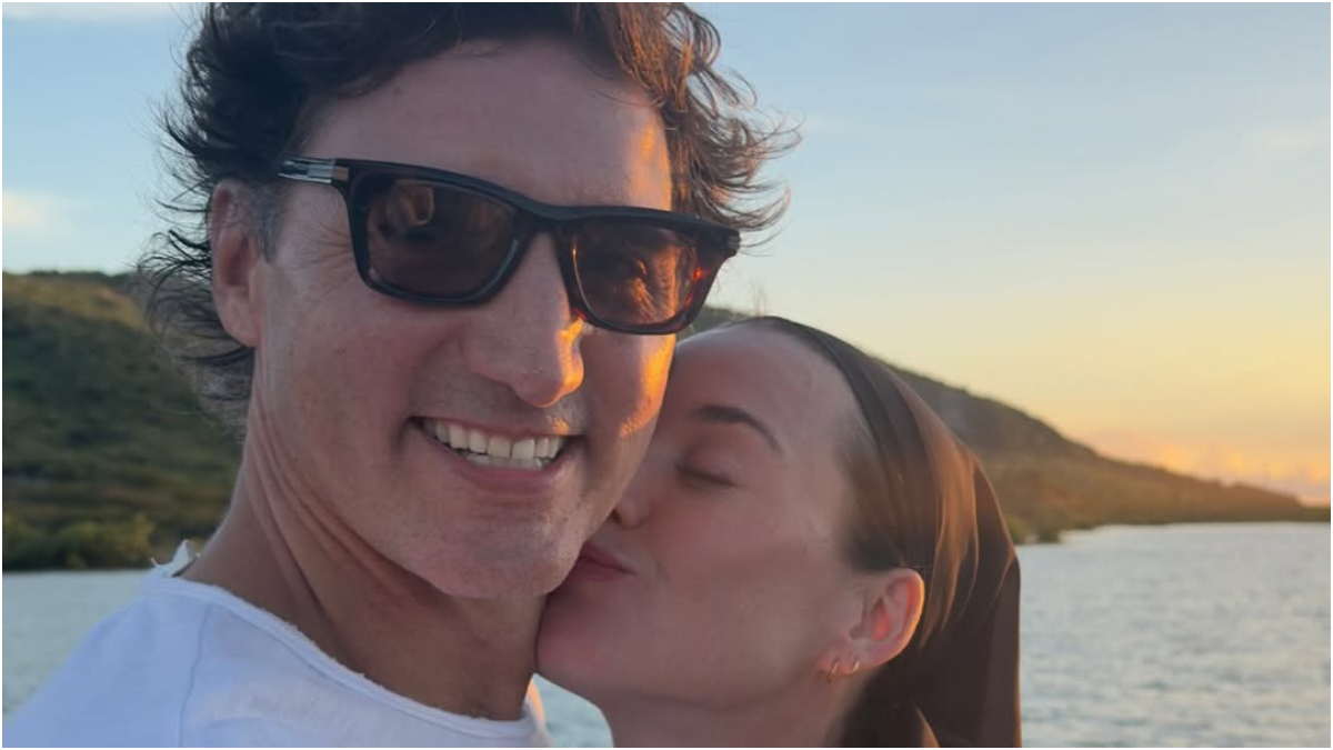 Katy Perry kisses former Canadian PM Justin Trudeau in ‘Holidaze’ photo dump Katy Perry kisses former Canadian PM Justin Trudeau in ‘Holidaze’ photo dump
