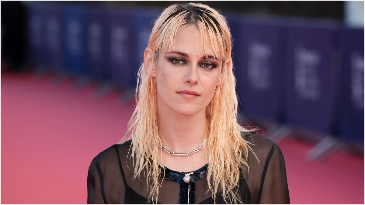 Kristen Stewart would love to direct 'Twilight' franchise: 'Imagine if we had a huge budget...' Kristen Stewart would love to direct 'Twilight' franchise: 'Imagine if we had a huge budget...'