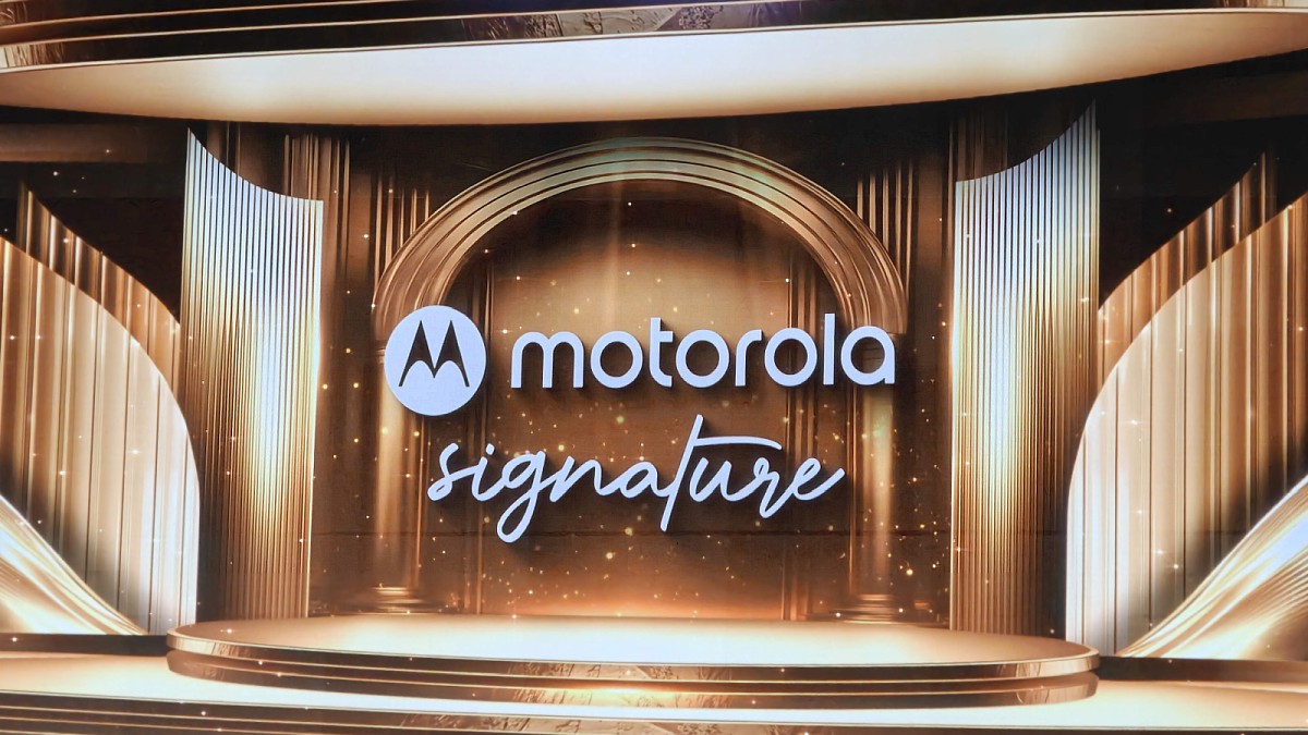 Motorola Signature aims to spice up the premium smartphones segment in India: Specs, price, initial impressions Motorola Signature aims to spice up the premium smartphones segment in India: Specs, price, initial impressions