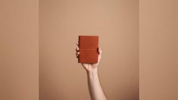 The Paper Republic Journal. Credits/ paper-republic.com