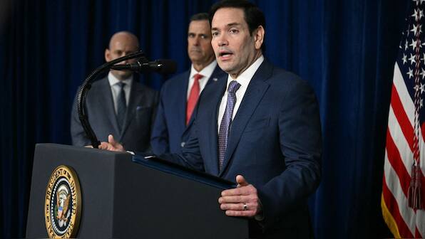 US to keep Venezuela oil ‘quarantine’, open to working with current leaders: Rubio