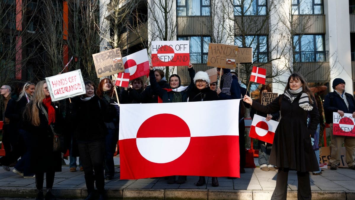 Trump says US to gain sovereignty over military bases in Greenland