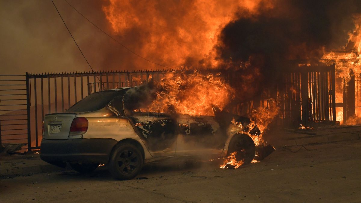 Chile declares emergency as wildfires kill at least 16, force thousands to flee Chile declares emergency as wildfires kill at least 16, force thousands to flee